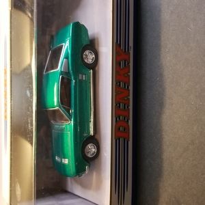 DINKY - 1967 Ford Mustang Fast Back